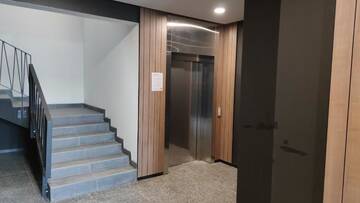 Фото номера Апартаменты с 1 спальней Апартаменты Rybalsky Studio Apartment Podil - Dnipro View г. Киев 24