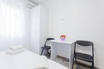 Фото номера Семейный номер-студио Отель SkyHome na Nauky г. Киев 4