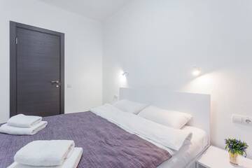 Фото номера Двухместный номер с 1 кроватью Отель SkyHome na Nauky г. Киев 2