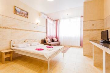Фото номера Классический трехместный номер Отель Pechersk House г. Киев 10