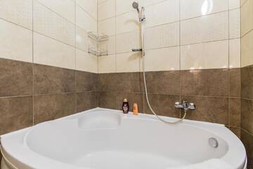 Фото номера Апартаменты с 1 спальней Апартаменты Rent-Kiev 2 min metro Chernihivska Lux г. Киев 26