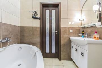 Фото номера Апартаменты с 1 спальней Апартаменты Rent-Kiev 2 min metro Chernihivska Lux г. Киев 27