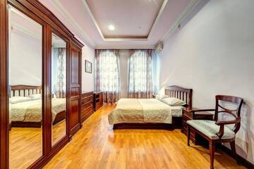 Фото номера Апартаменты с 2 спальнями Апартаменты Three rooms apartments near Kiev Planetarium! г. Киев 38