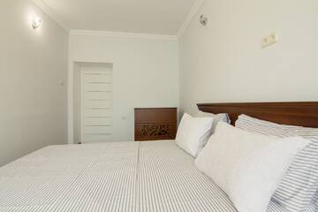 Фото номера Апартаменты с 1 спальней Апартаменты LUX 1+1 Apartment near Gulliver Mall г. Киев 9