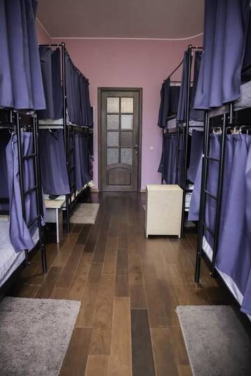 Фото номера Кровать в общем номере для мужчин Хостелы My Home Nivki City Hostel г. Киев 2