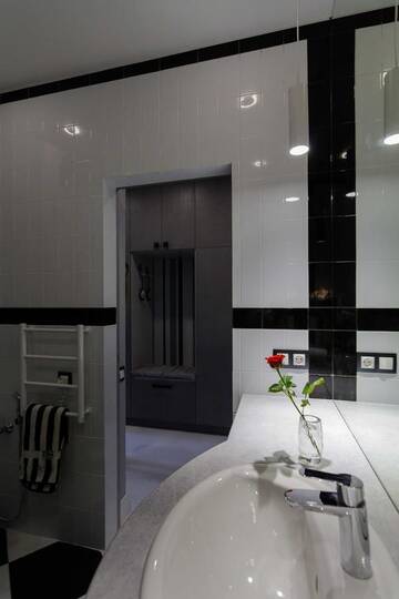 Фото номера Апартаменты с 1 спальней Апартаменты Charming studio in the center г. Киев 13