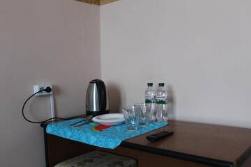 Фото номера Двухместный номер с 1 кроватью и балконом Хостелы UKRHOUSING г. Киев 3