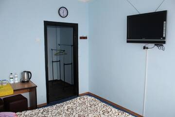 Фото номера Двухместный номер с 1 кроватью и балконом Хостелы UKRHOUSING г. Киев 10