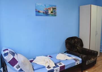 Фото номера Двухместный номер с 2 отдельными кроватями Хостелы UKRHOUSING г. Киев 5
