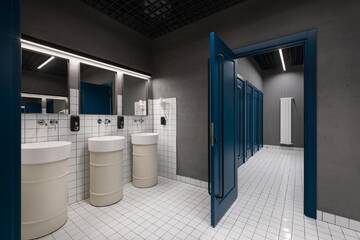 Фото номера Кровать в общем 6-местном номере Хостелы A-HOSTEL г. Киев 11