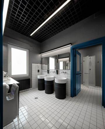 Фото номера Кровать в общем 6-местном номере Хостелы A-HOSTEL г. Киев 3