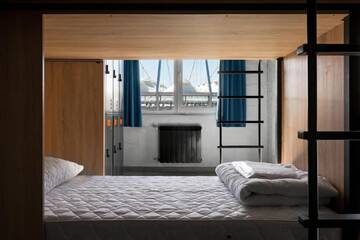 Фото номера Кровать в общем 6-местном номере Хостелы A-HOSTEL г. Киев 7