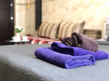 Фото номера Апартаменты Апарт-отели Modern Aparthotel near metro Pecherska г. Киев 7