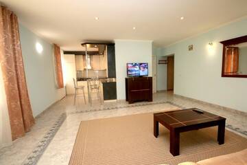 Фото номера Апартаменты с 2 спальнями Апартаменты Inn Home Apartments - Gulliver area г. Киев 15