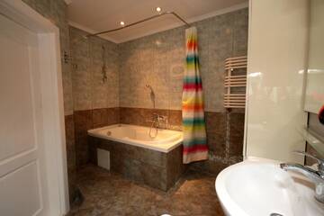 Фото номера Апартаменты с 2 спальнями Апартаменты Inn Home Apartments - Gulliver area г. Киев 4