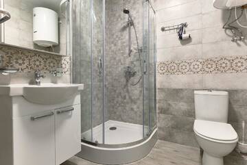 Фото номера Апартаменты с 1 спальней Апартаменты Apartment with white bedroom KPI, Ohmatdet г. Киев 19