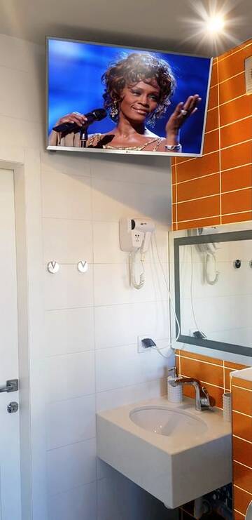 Фото номера Апартаменты с 1 спальней Апартаменты Big Jacuzzi , Sauna , Khreshchatyk apartments г. Киев 38