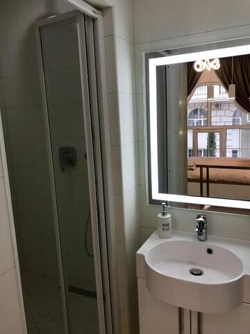 Фото номера Апартаменты-студио Апартаменты Delux Smart Apartments Liverpool г. Киев 41