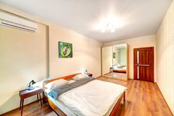 Фото номера Апартаменты с 1 спальней Апартаменты Apartments near Ocean Plaza г. Киев 9