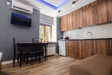 Фото номера Апартаменты Делюкс Апартаменты LUX Apartment near Arena City г. Киев 11