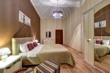 Фото номера Апартаменты с 3 спальнями Апартаменты Four bedroom apartment near the NSC Olympic г. Киев 11