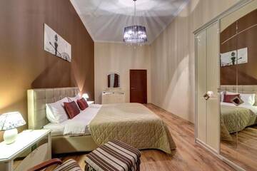 Фото номера Апартаменты с 3 спальнями Апартаменты Four bedroom apartment near the NSC Olympic г. Киев 27