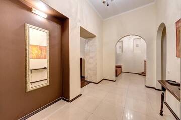 Фото номера Апартаменты с 3 спальнями Апартаменты Four bedroom apartment near the NSC Olympic г. Киев 35