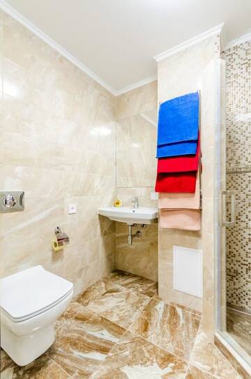 Фото номера Апартаменты Апартаменты Apartment on Obolonsky avenue 16a г. Киев 16