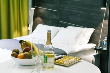 Фото номера Номер-студио с джакузи Апарт-отели Luxury Apartments г. Киев 18